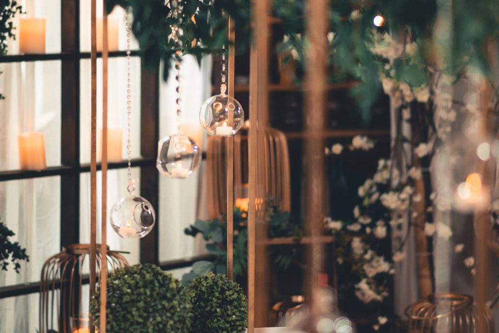 how-to-hang-glass-globes-with-candles-ship-our-wedding-diy-rentals