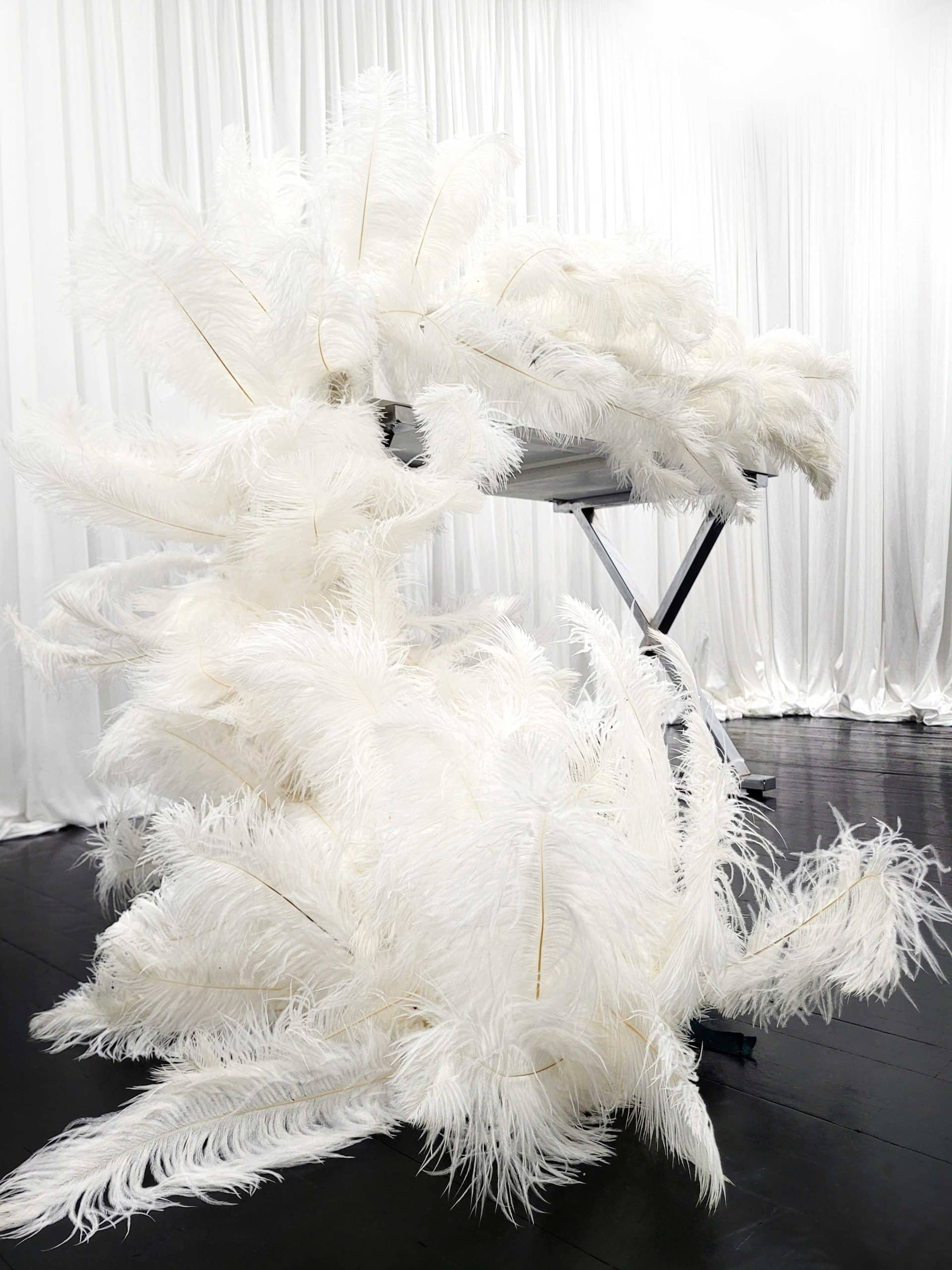 Up for your consideration and pleasureChristmas White Feather Garland  Decoration GRA…